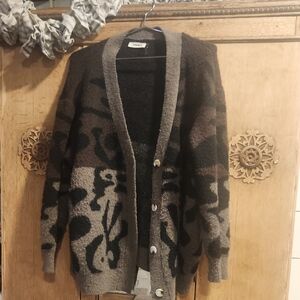 Adora Abstract Pattern Mohair Cardigan in Army Green and Brown Size M/L EUC
